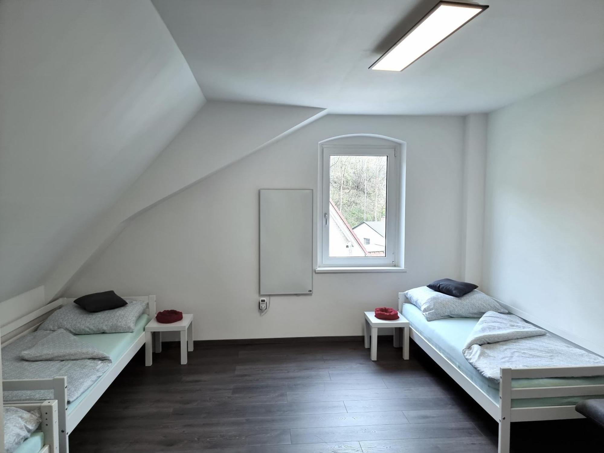 Rentcenter79 *